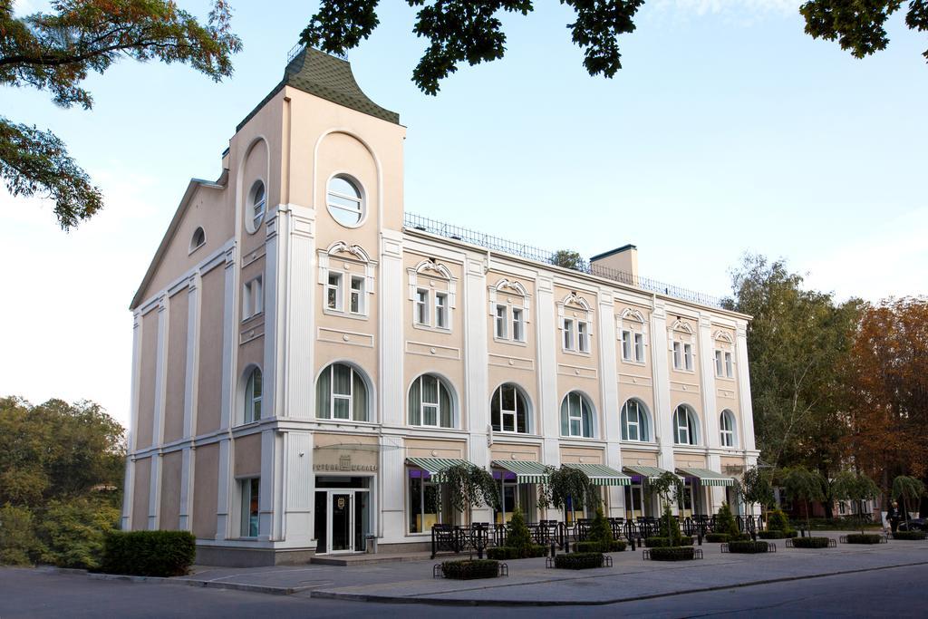 Hotel Schiller Kamianske Exterior foto